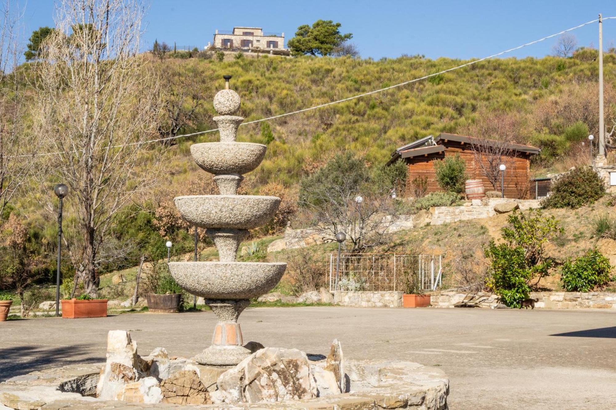 Agriturismo Pinelli Plataci Exterior photo