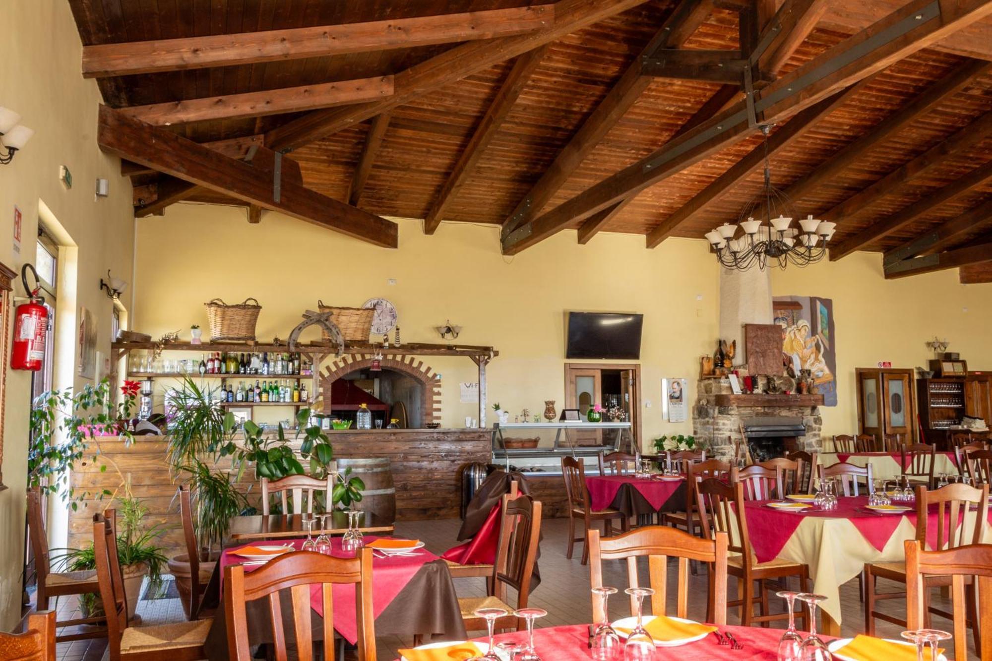 Agriturismo Pinelli Plataci Exterior photo